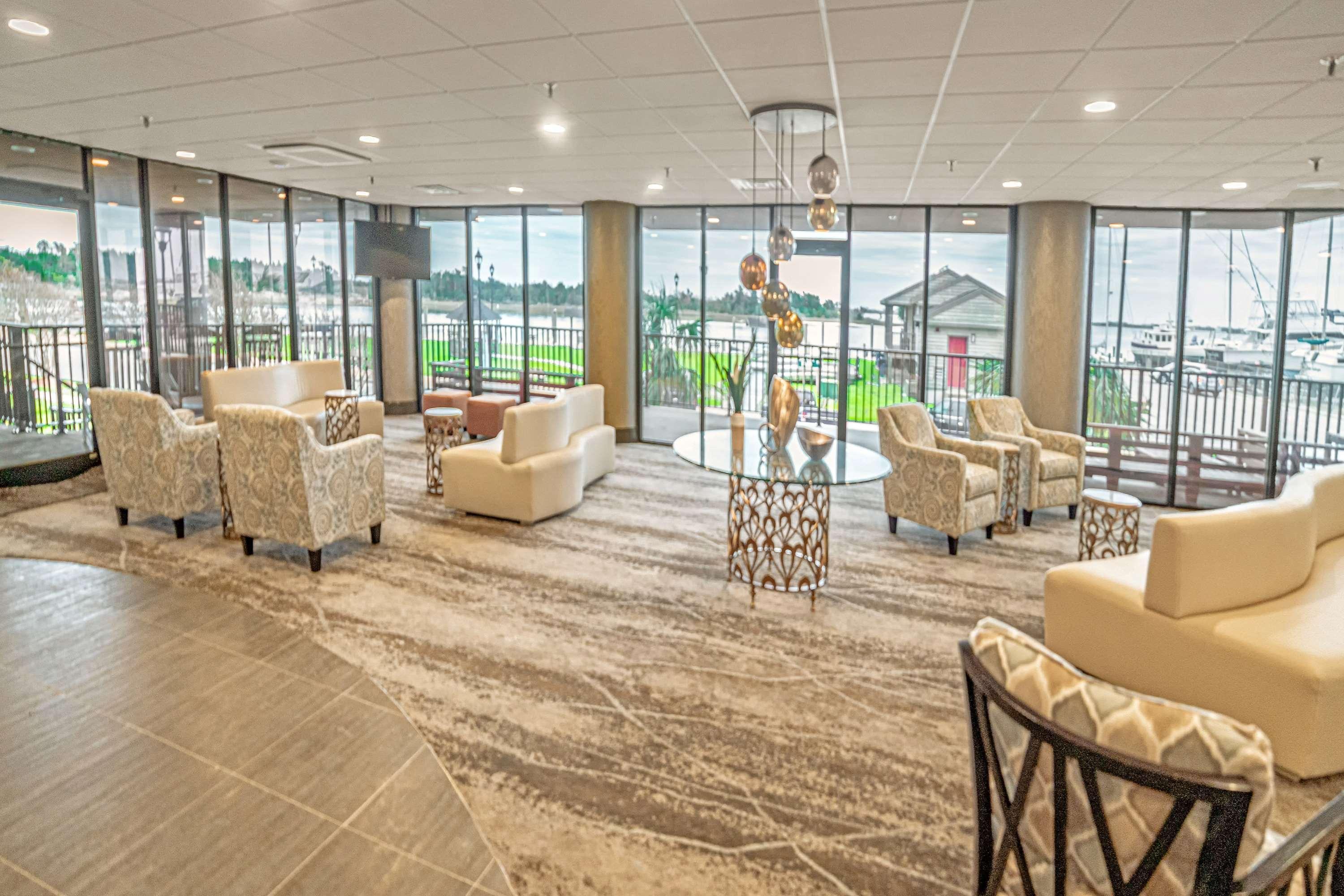 Bask Hotel At Big Rock Landing Morehead City Esterno foto