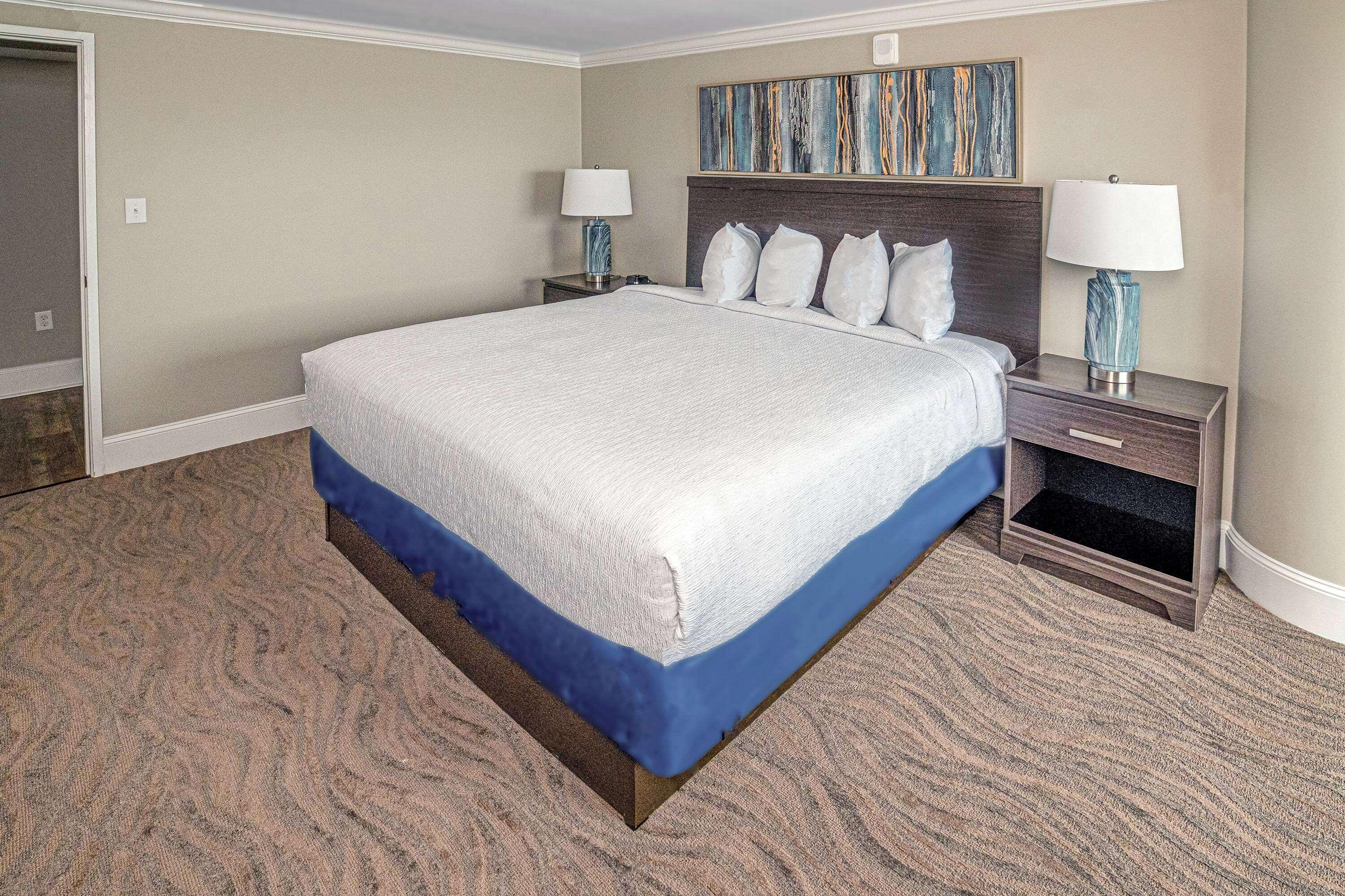 Bask Hotel At Big Rock Landing Morehead City Esterno foto