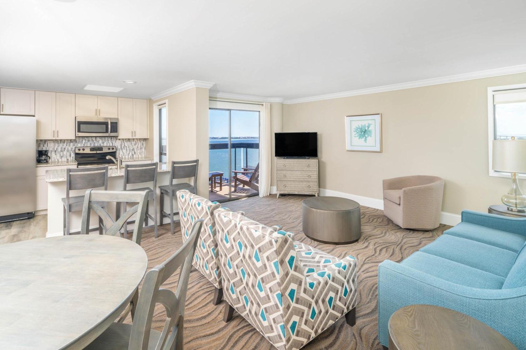Bask Hotel At Big Rock Landing Morehead City Esterno foto