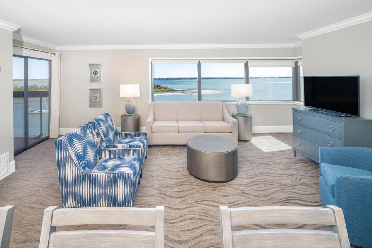 Bask Hotel At Big Rock Landing Morehead City Esterno foto