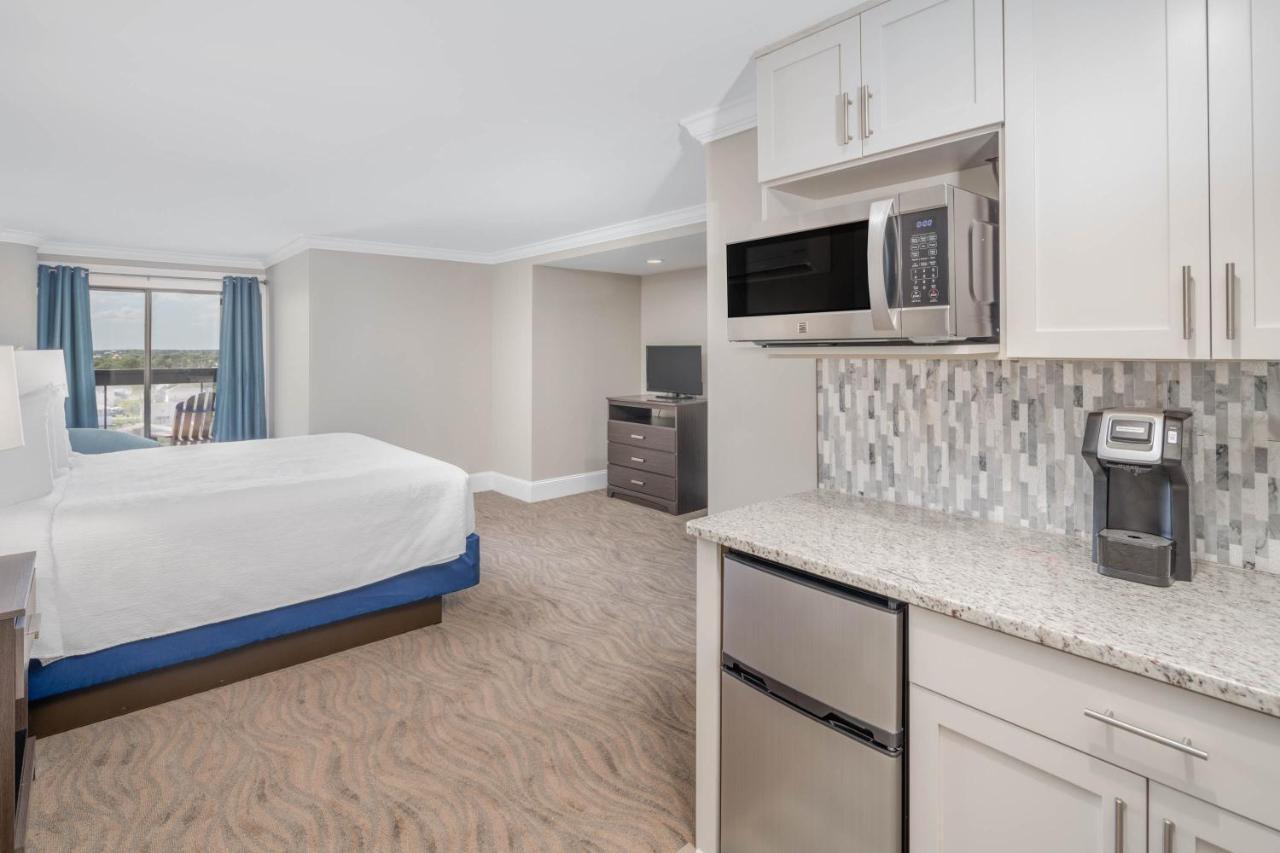 Bask Hotel At Big Rock Landing Morehead City Esterno foto